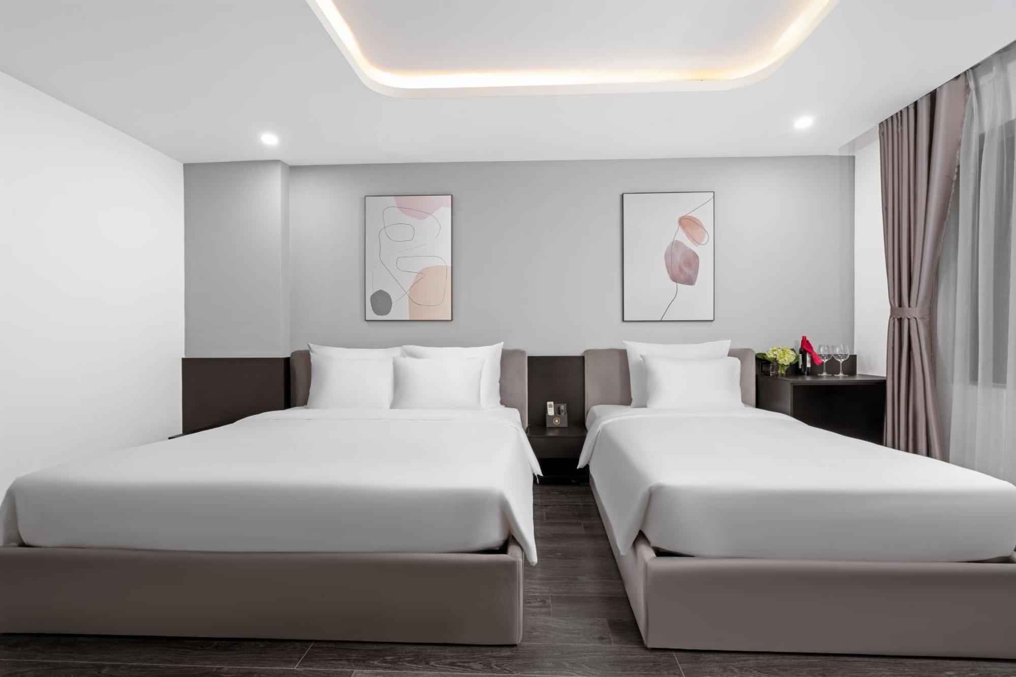Mercy Emerald Hotel Da Nang Exterior foto